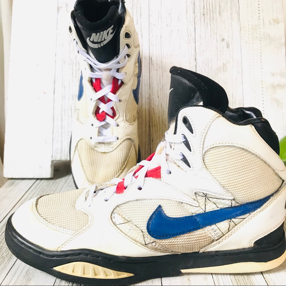 1993 Vintage Nike Hi Top Sneaker Shoes - Picture 8 of 8